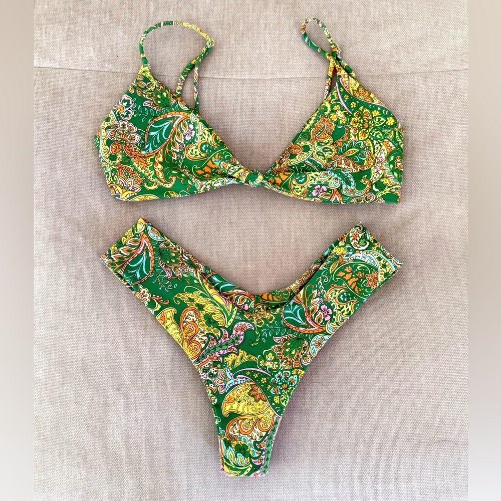 SKATIE Riviera Bikini M Halley Top & S Mandi Bottom